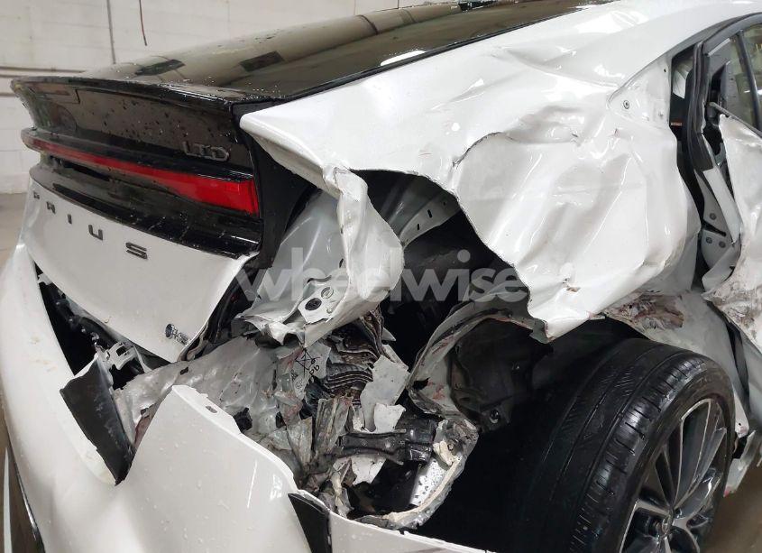 Photo 18 of 2024 Toyota Prius LIMITED AWD-E (VIN JTDADABU6R3024846)