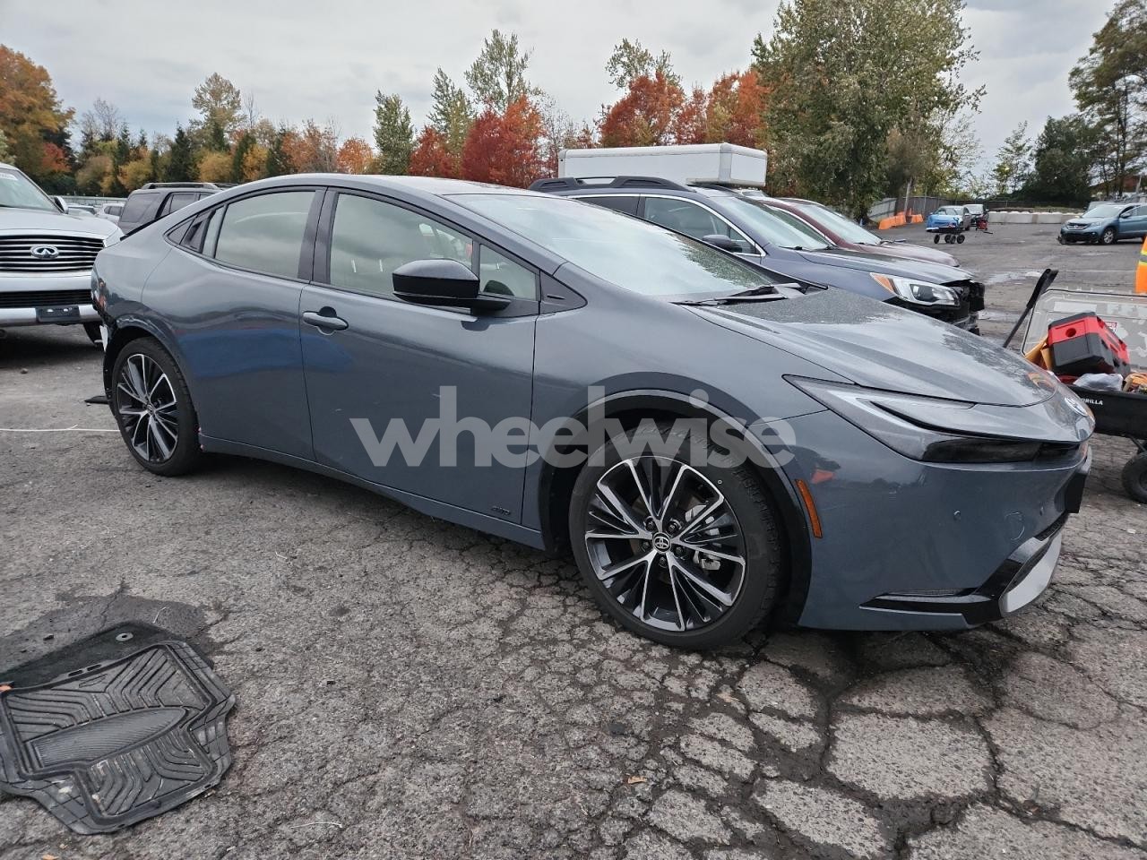 Photo 4 of 2024 TOYOTA PRIUS LE (VIN JTDADABU7R3012348)