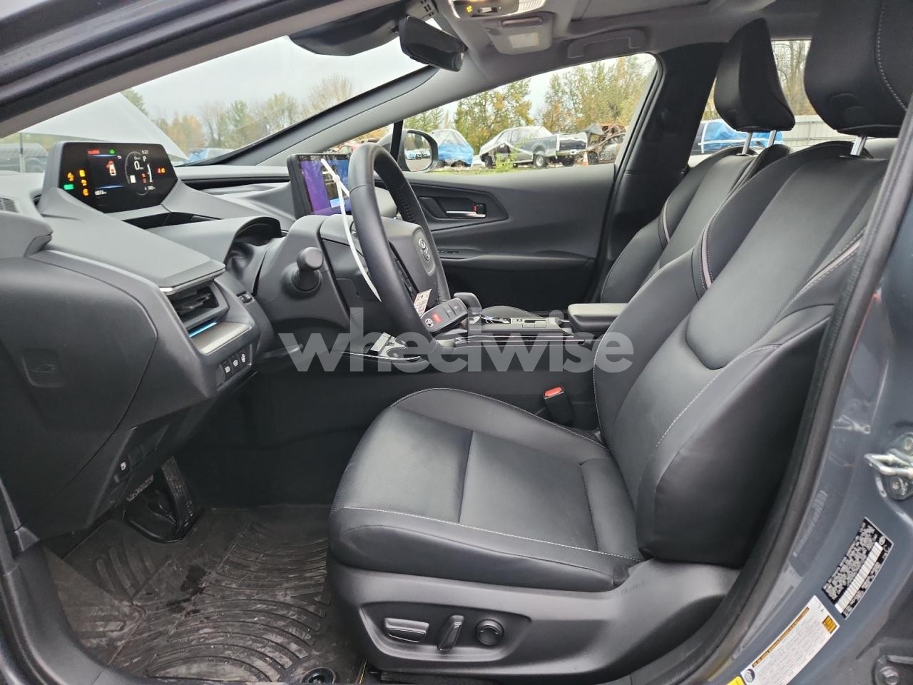 Photo 7 of 2024 TOYOTA PRIUS LE (VIN JTDADABU7R3012348)