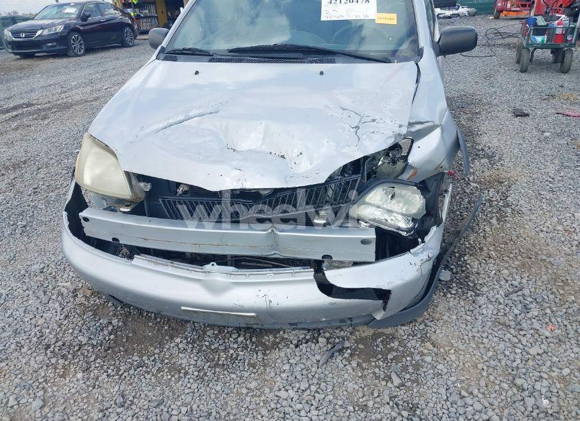 Photo 6 of 2000 Toyota Echo N/A (VIN JTDAT1232Y0064982)