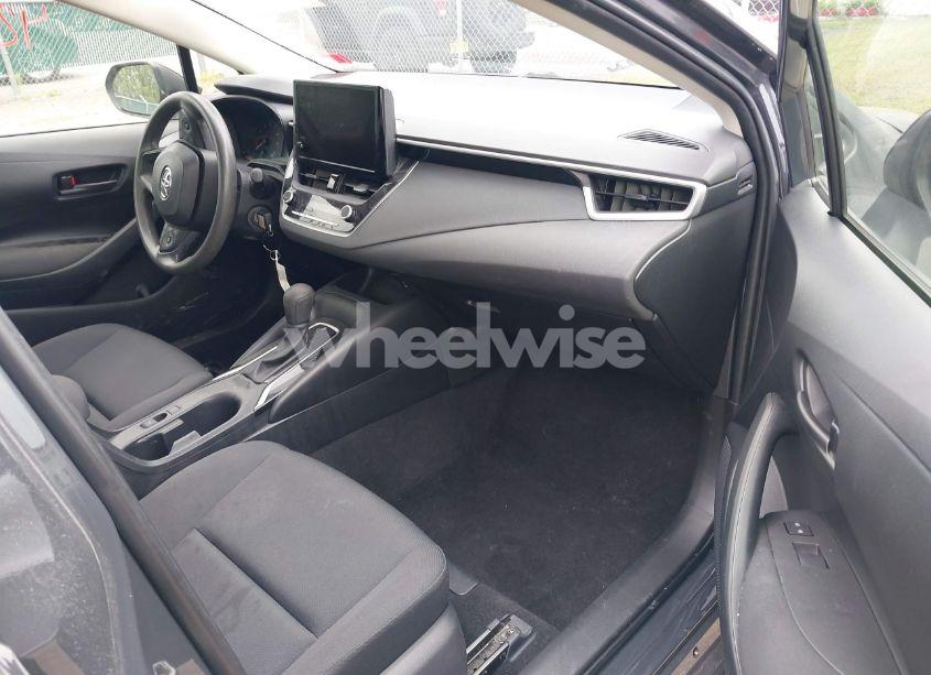 Photo 5 of 2023 Toyota Corolla LE (VIN JTDB4MEE0P3000856)