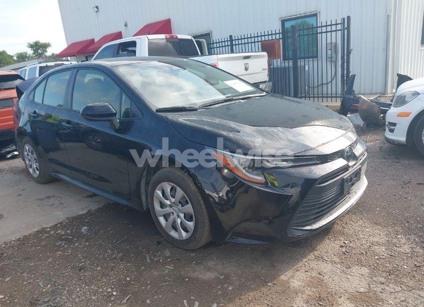 2023 Toyota Corolla LE (VIN JTDB4MEE0P3009976) main photo