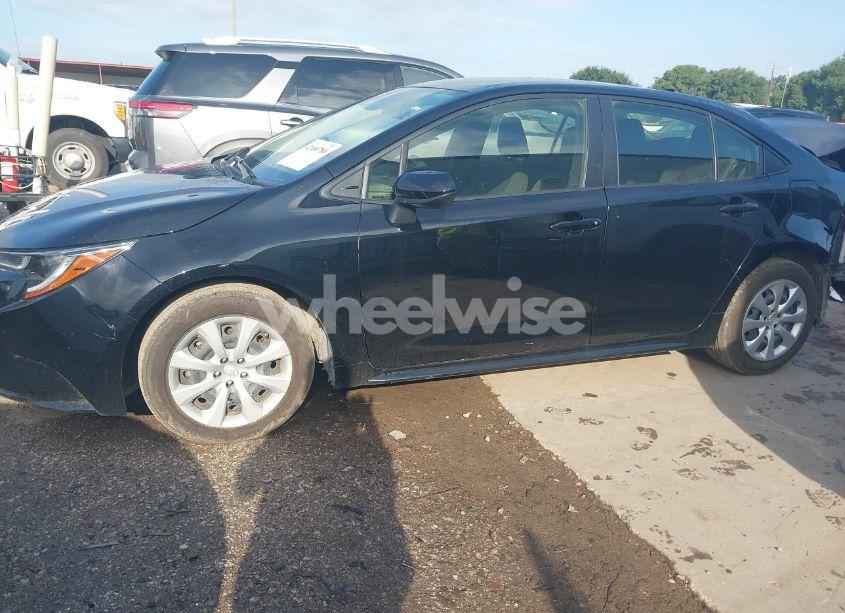 Photo 15 of 2023 Toyota Corolla LE (VIN JTDB4MEE0P3009976)