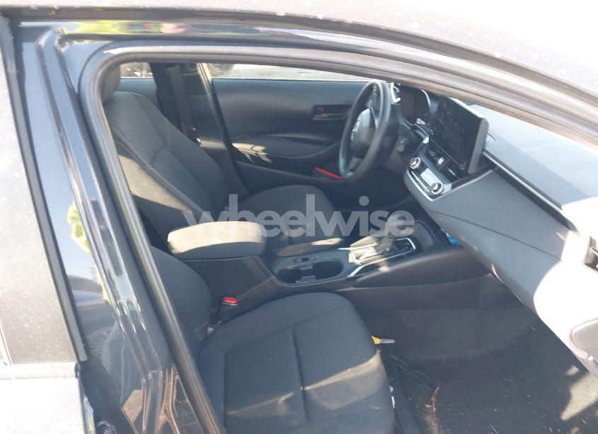 Photo 5 of 2024 Toyota Corolla LE (VIN JTDB4MEE2R3021436)