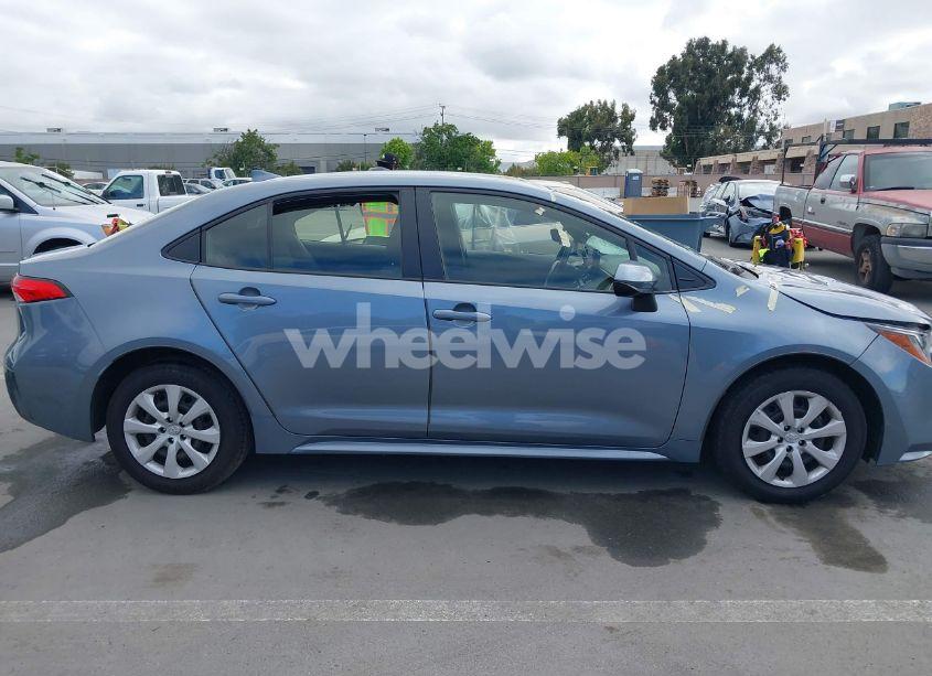 Photo 13 of 2024 Toyota Corolla LE (VIN JTDB4MEE2RJ015924)