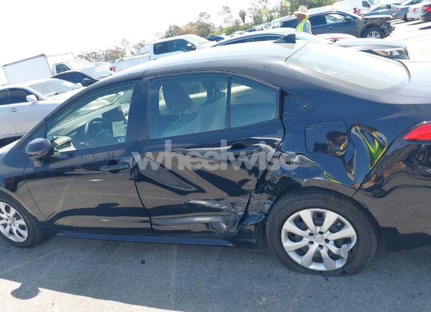 Photo 14 of 2023 Toyota Corolla LE (VIN JTDB4MEE5P3005454)