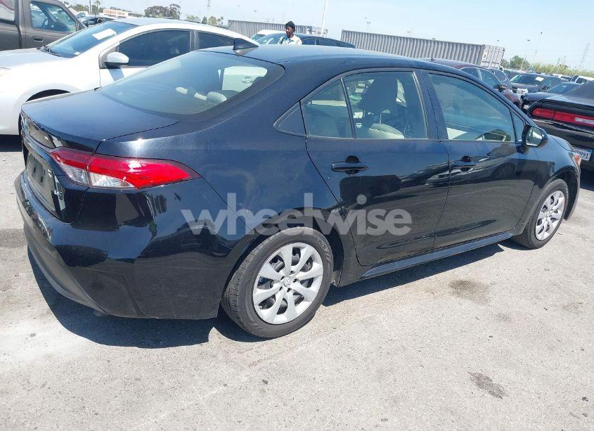 Photo 4 of 2023 Toyota Corolla LE (VIN JTDB4MEE5P3005454)