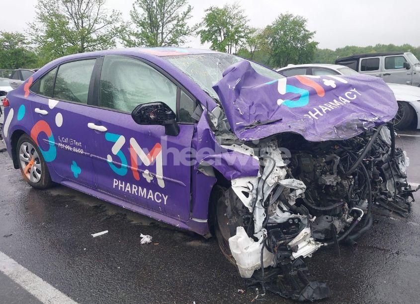 2023 Toyota Corolla LE (VIN JTDB4MEE5PJ007099) main photo