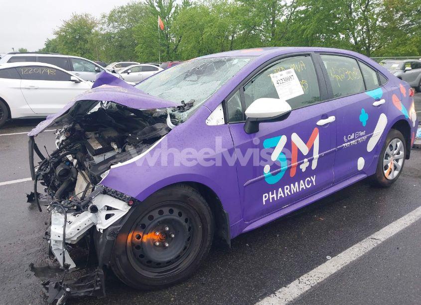 Photo 2 of 2023 Toyota Corolla LE (VIN JTDB4MEE5PJ007099)