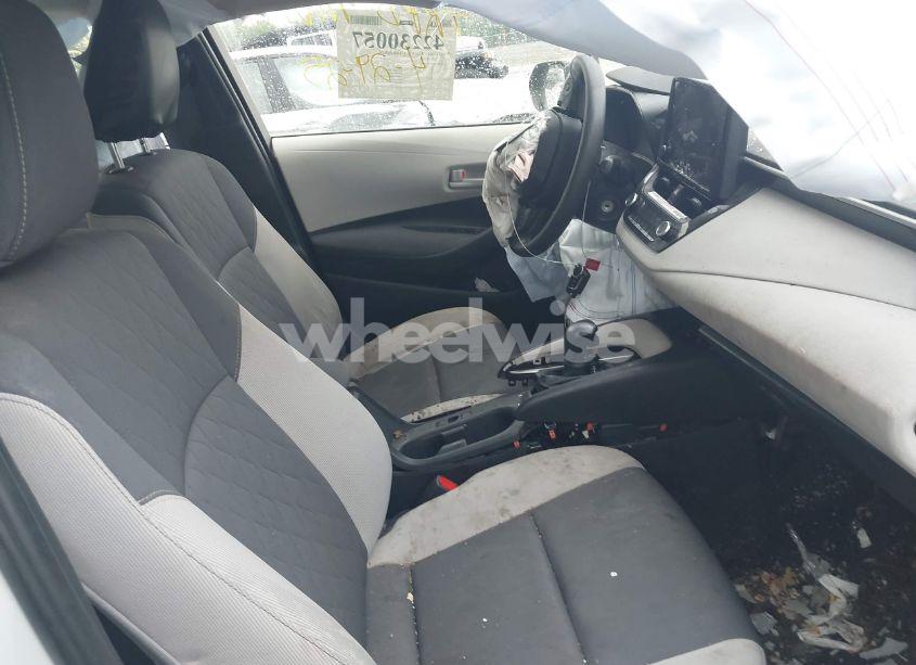 Photo 5 of 2023 Toyota Corolla LE (VIN JTDB4MEE5PJ007099)