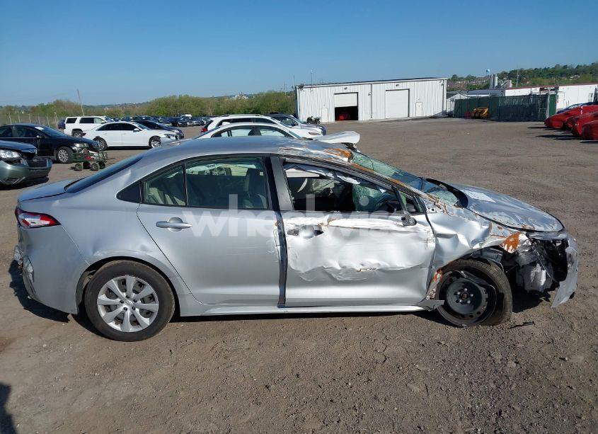 Photo 14 of 2023 Toyota Corolla LE (VIN JTDB4MEE6P3013370)