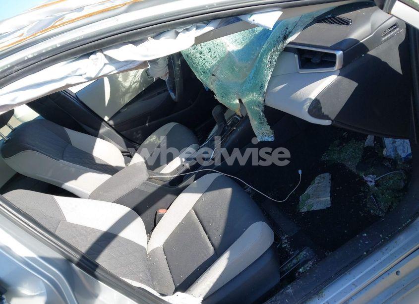 Photo 5 of 2023 Toyota Corolla LE (VIN JTDB4MEE6P3013370)