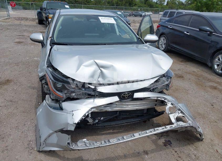 Photo 6 of 2023 Toyota Corolla LE (VIN JTDB4MEE7P3009182)