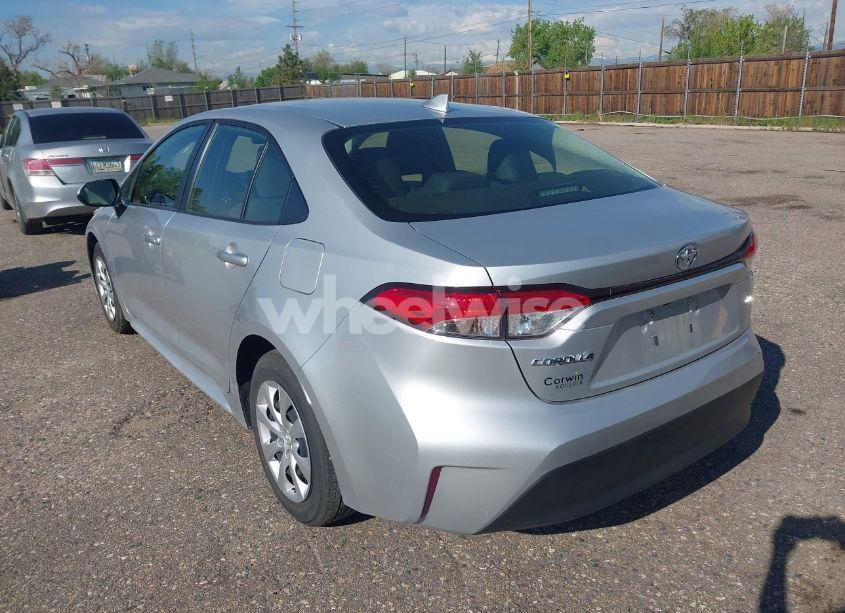 Photo 3 of 2024 Toyota Corolla LE (VIN JTDB4MEE7R3020783)