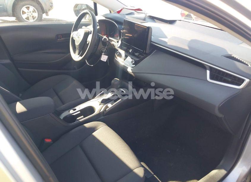 Photo 5 of 2024 Toyota Corolla LE (VIN JTDB4MEE7R3020783)