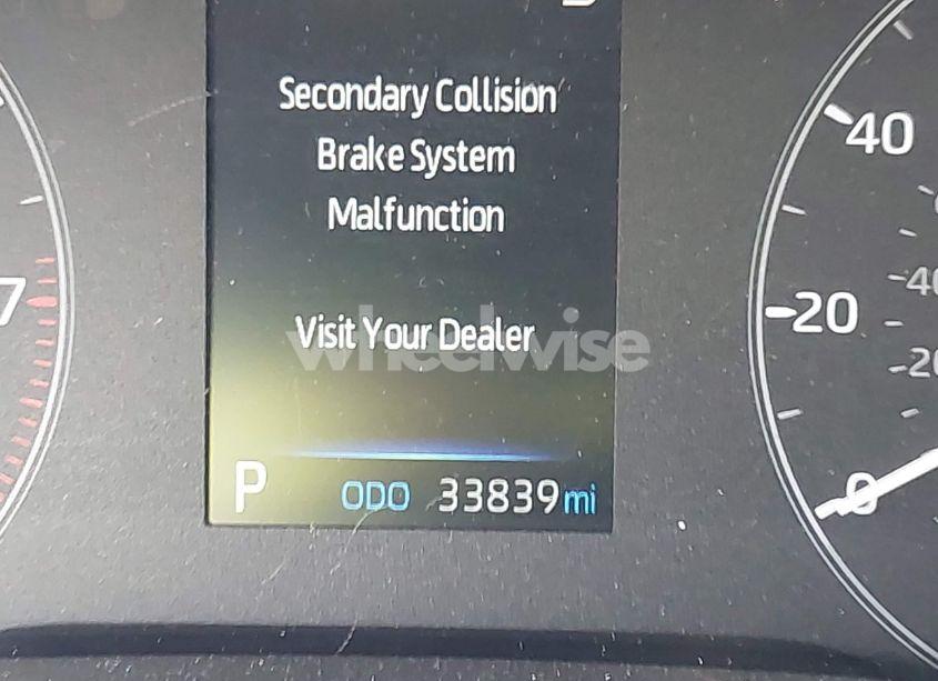 Photo 15 of 2024 Toyota Corolla LE (VIN JTDB4MEE8R3019254)