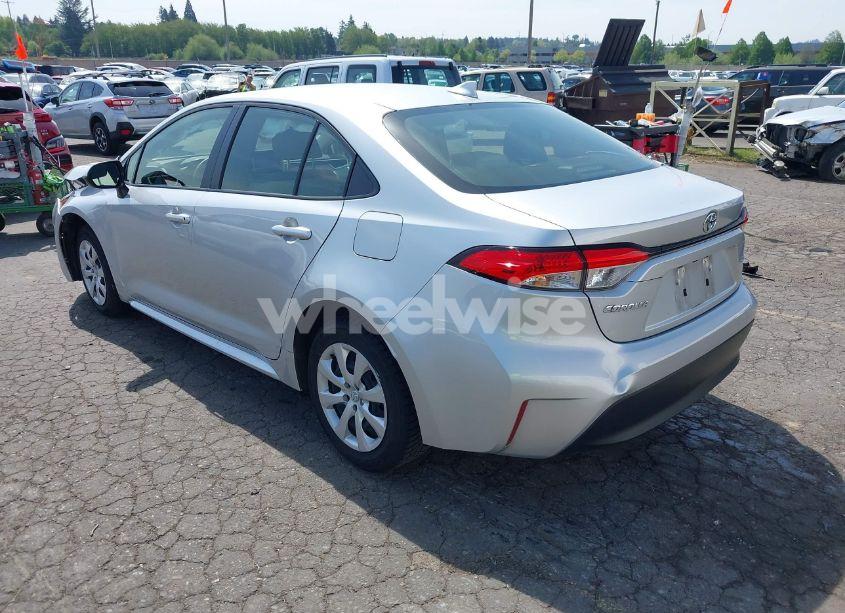 Photo 3 of 2023 Toyota Corolla LE (VIN JTDB4MEE9P3005960)