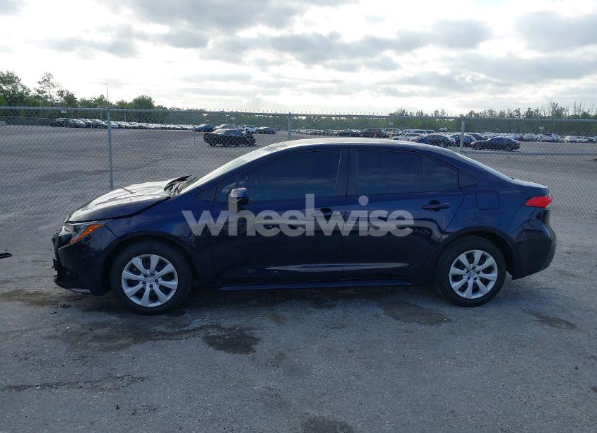 Photo 14 of 2023 Toyota Corolla LE (VIN JTDB4MEE9PJ004092)