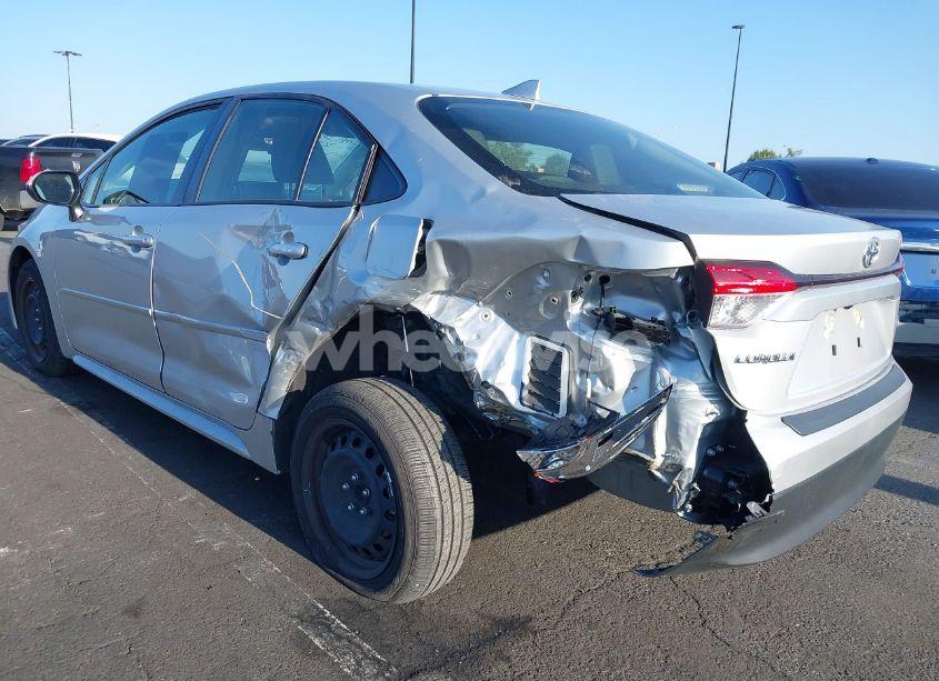 Photo 3 of 2023 Toyota Corolla LE (VIN JTDB4MEEXPJ008992)