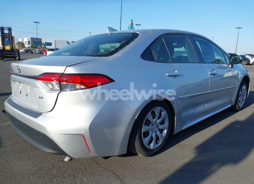 Photo 4 of 2023 Toyota Corolla LE (VIN JTDB4MEEXPJ008992)