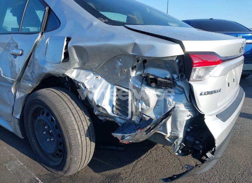 Photo 6 of 2023 Toyota Corolla LE (VIN JTDB4MEEXPJ008992)