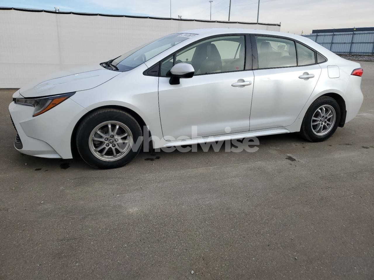 2022 TOYOTA COROLLA N/A (VIN JTDBBMBE3N3501795) main photo