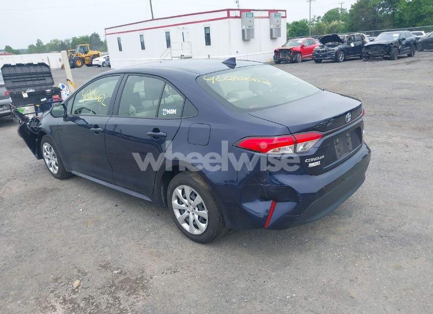 Photo 3 of 2024 Toyota Corolla HYBRID LE (VIN JTDBCMFE0RJ016586)