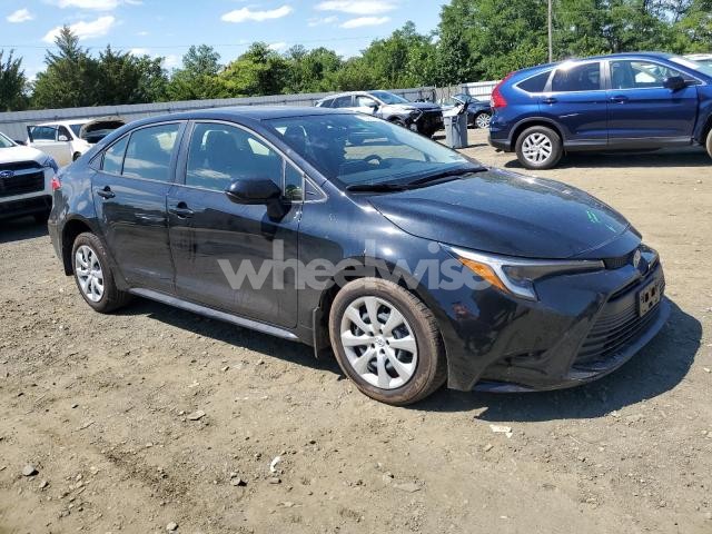 Photo 2 of 2025 TOYOTA COROLLA LE (VIN JTDBCMFE0S3074949)