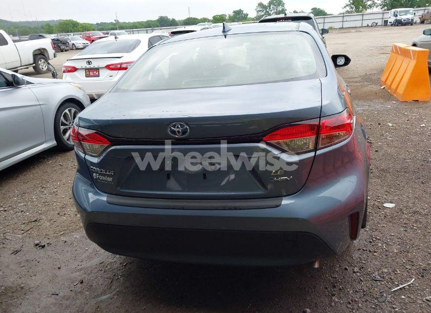 Photo 17 of 2025 Toyota Corolla HYBRID LE (VIN JTDBCMFE0SJ042143)