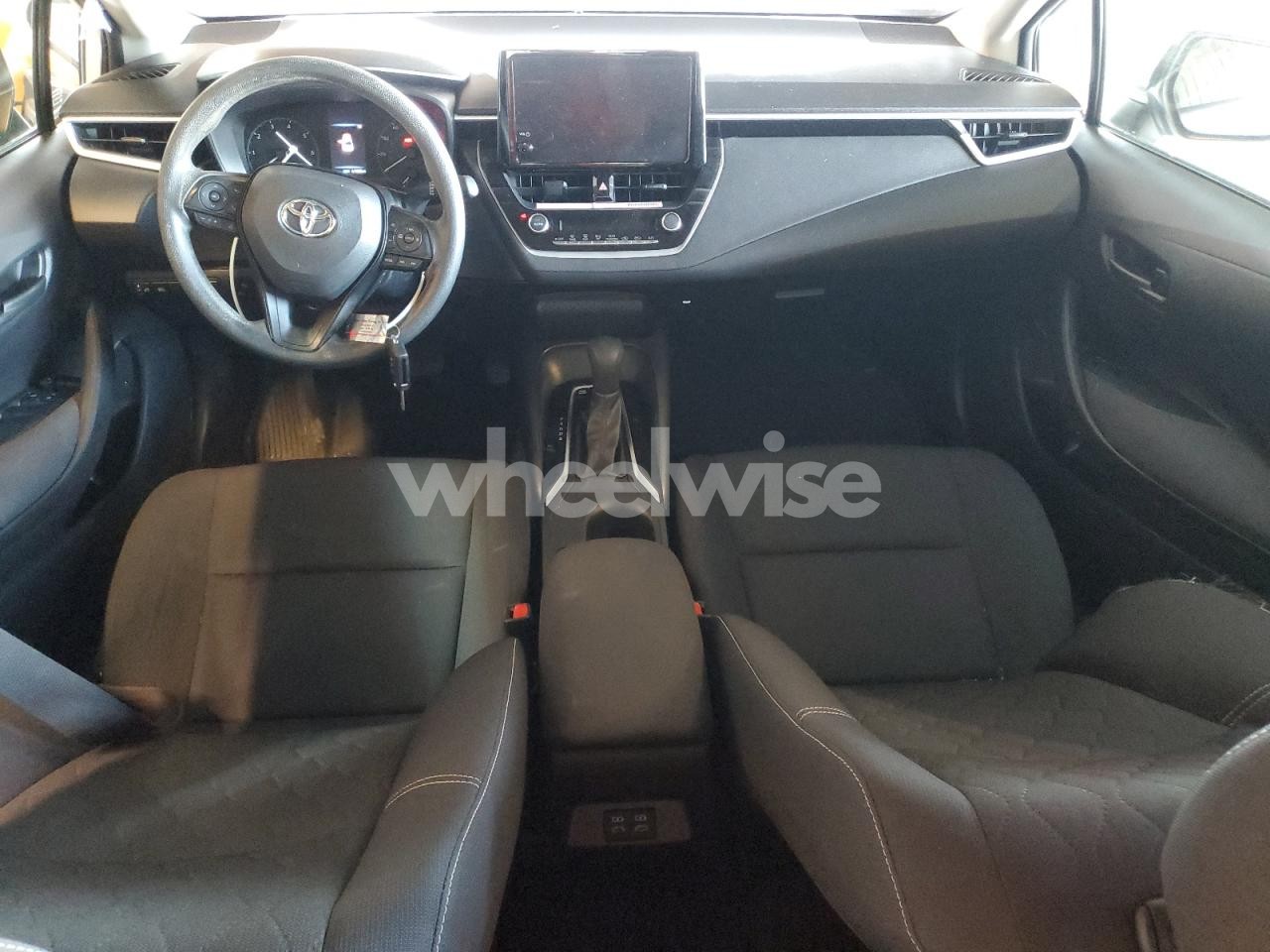 Photo 8 of 2024 TOYOTA COROLLA LE (VIN JTDBCMFE1R3047463)