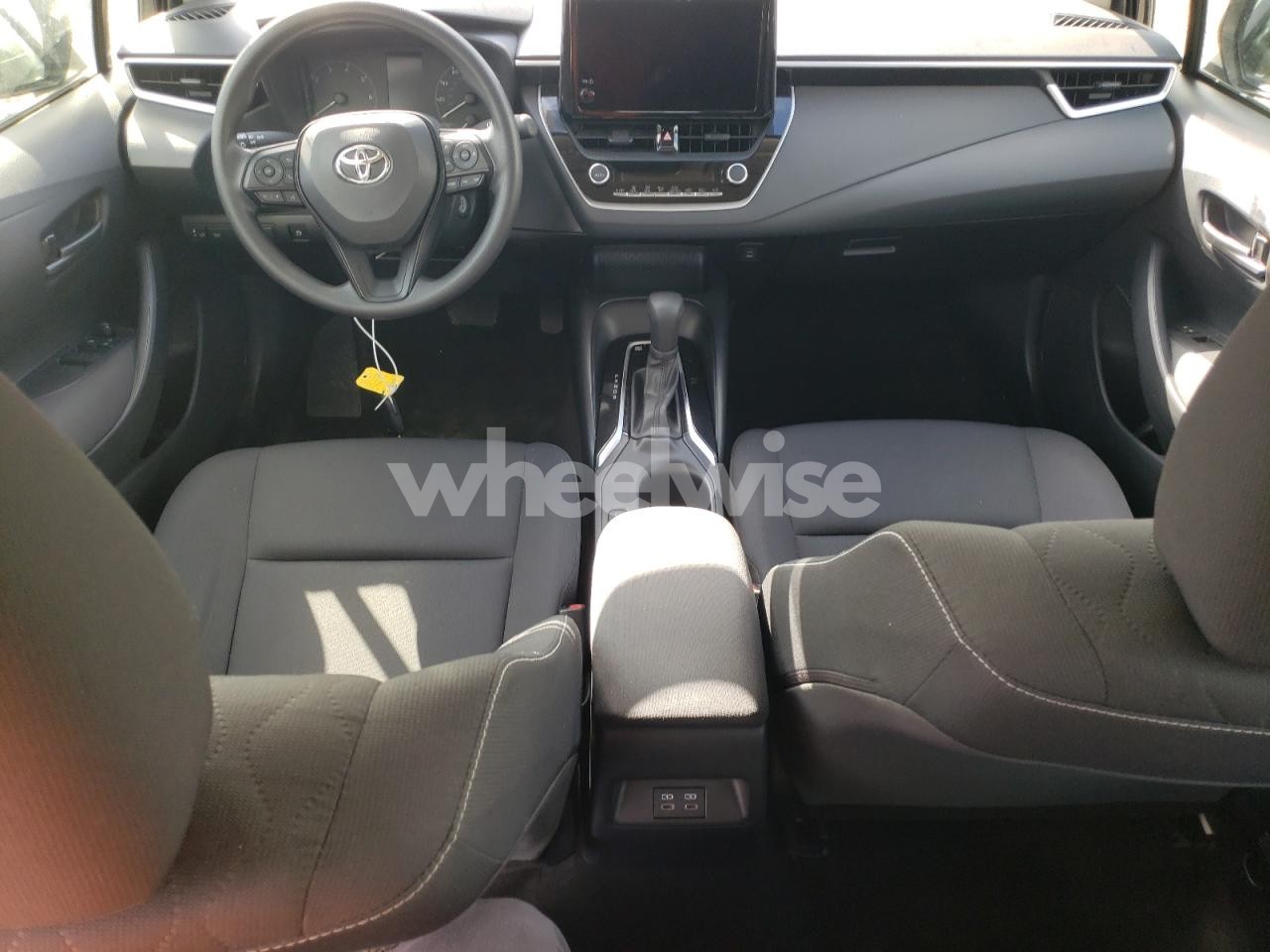 Photo 8 of 2025 TOYOTA COROLLA LE (VIN JTDBCMFE1S3079335)