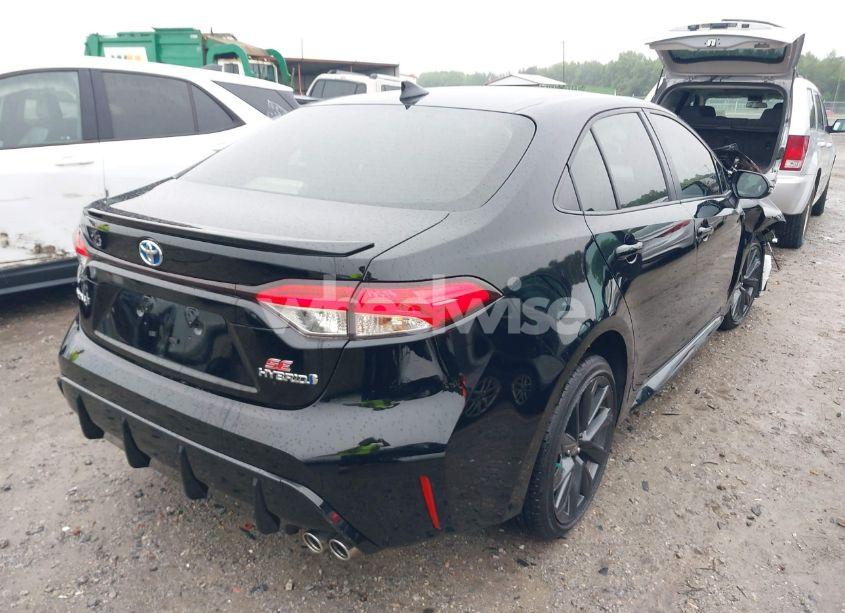 Photo 4 of 2023 Toyota Corolla HYBRID SE (VIN JTDBCMFE2P3008913)