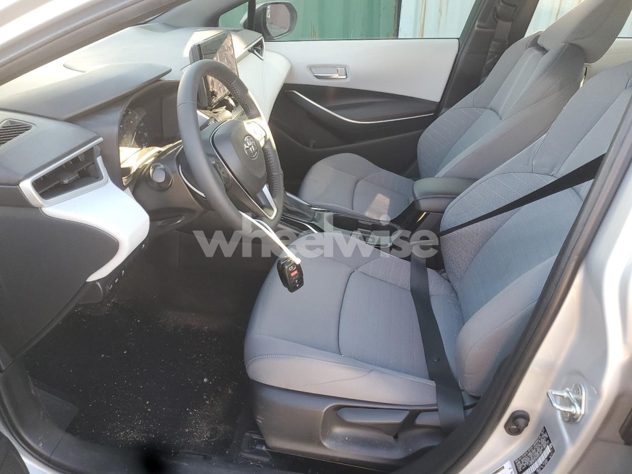 Photo 7 of 2024 TOYOTA COROLLA LE (VIN JTDBCMFE2R3027805)