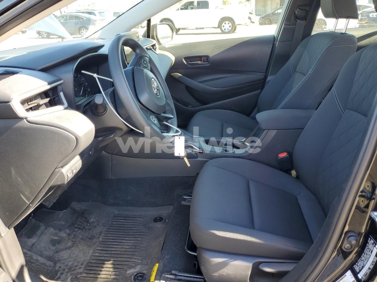 Photo 7 of 2025 TOYOTA COROLLA LE (VIN JTDBCMFE2SJ047568)