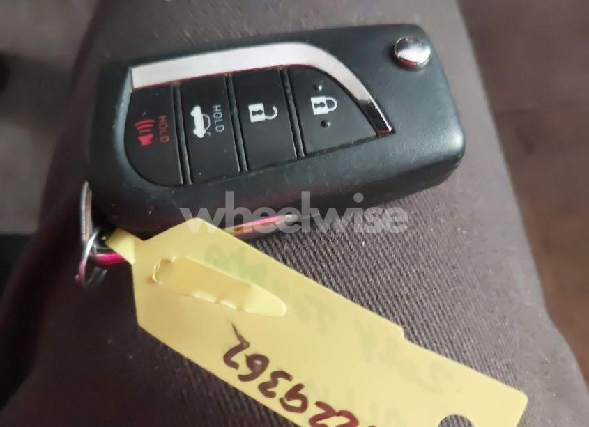 Photo 11 of 2024 Toyota Corolla HYBRID LE (VIN JTDBCMFE4R3041785)