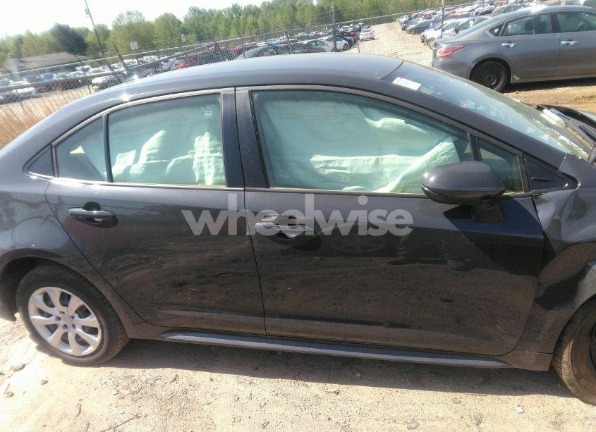 Photo 13 of 2024 Toyota Corolla HYBRID LE (VIN JTDBCMFE4R3041785)