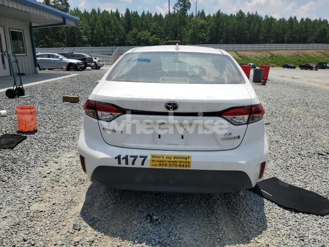 Photo 8 of 2024 TOYOTA COROLLA LE (VIN JTDBCMFE4R3057713)