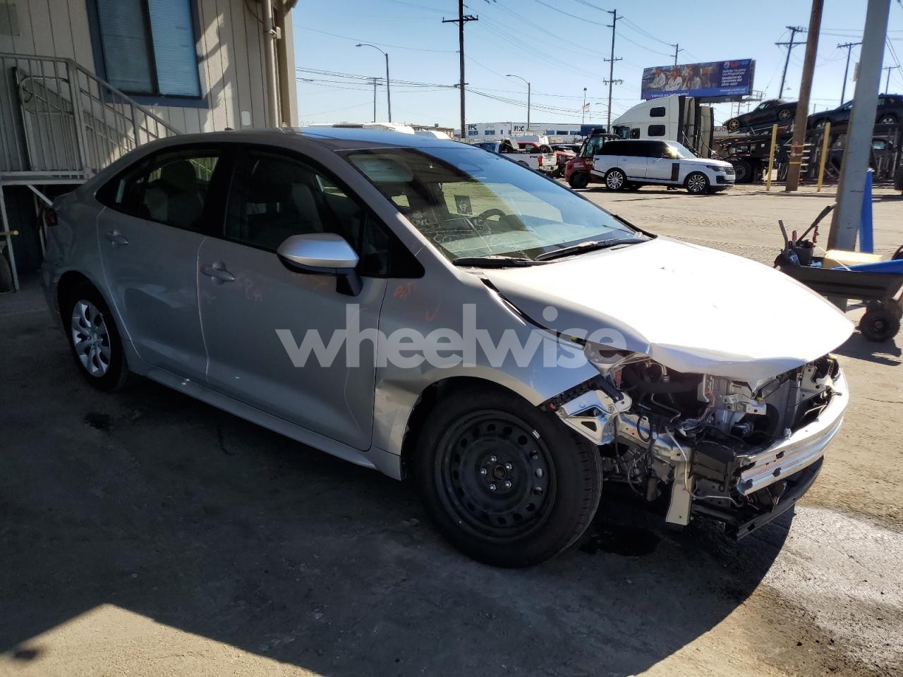 Photo 4 of 2024 TOYOTA COROLLA LE (VIN JTDBCMFE4R3067898)