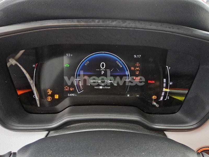 Photo 2 of 2025 TOYOTA COROLLA LE (VIN JTDBCMFE4SJ037513)