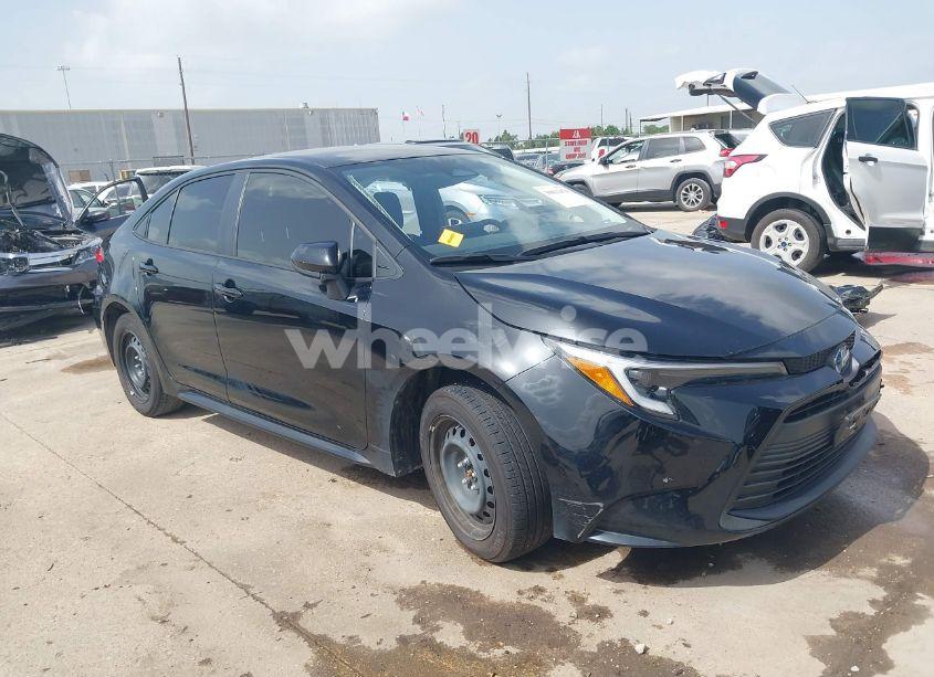 2024 Toyota Corolla HYBRID LE (VIN JTDBCMFE5R3033890) main photo