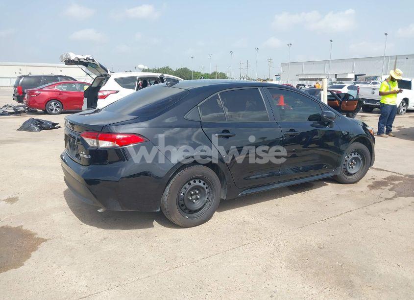 Photo 4 of 2024 Toyota Corolla HYBRID LE (VIN JTDBCMFE5R3033890)