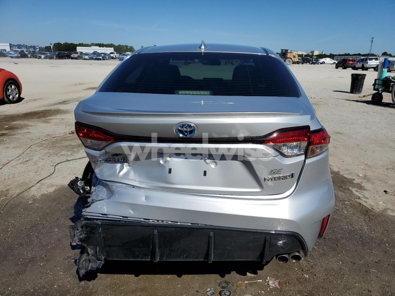 Photo 6 of 2024 TOYOTA COROLLA LE (VIN JTDBCMFE5R3034425)