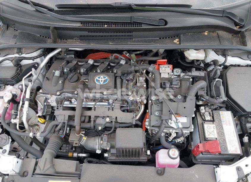 Photo 10 of 2024 Toyota Corolla HYBRID SE (VIN JTDBCMFE5R3042086)