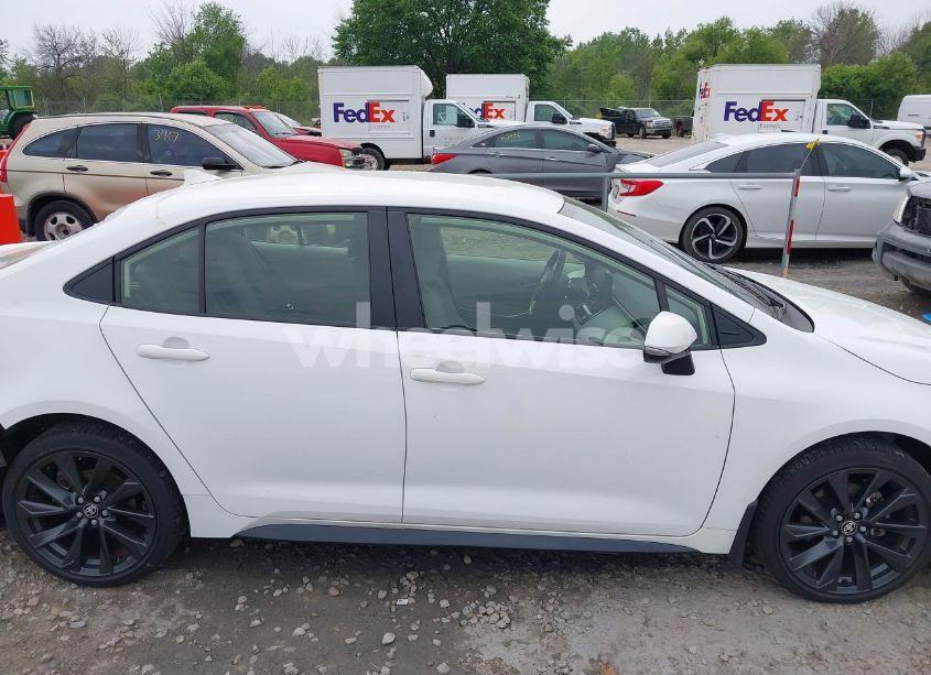 Photo 13 of 2024 Toyota Corolla HYBRID SE (VIN JTDBCMFE5R3042086)