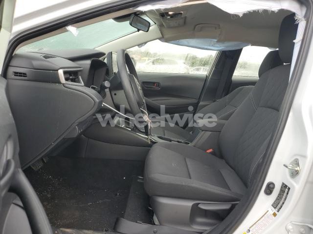 Photo 5 of 2024 TOYOTA COROLLA LE (VIN JTDBCMFE5R3064766)
