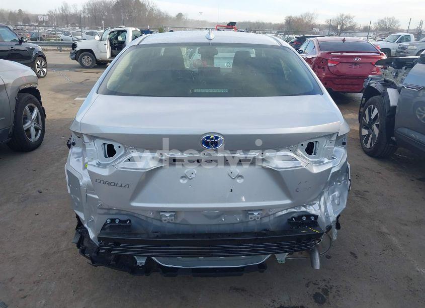 Photo 17 of 2025 Toyota Corolla HYBRID LE (VIN JTDBCMFE5S3078155)