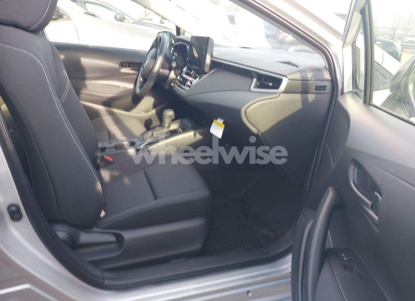 Photo 5 of 2025 Toyota Corolla HYBRID LE (VIN JTDBCMFE5S3078155)