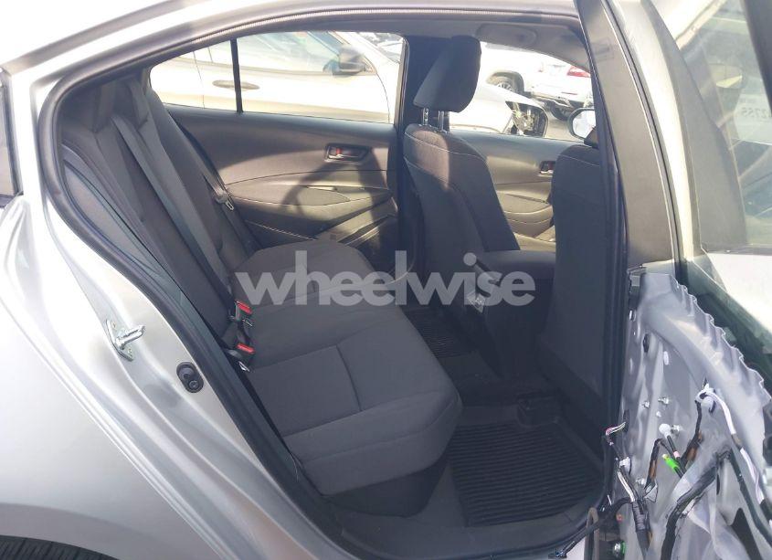 Photo 8 of 2025 Toyota Corolla HYBRID LE (VIN JTDBCMFE5S3078155)