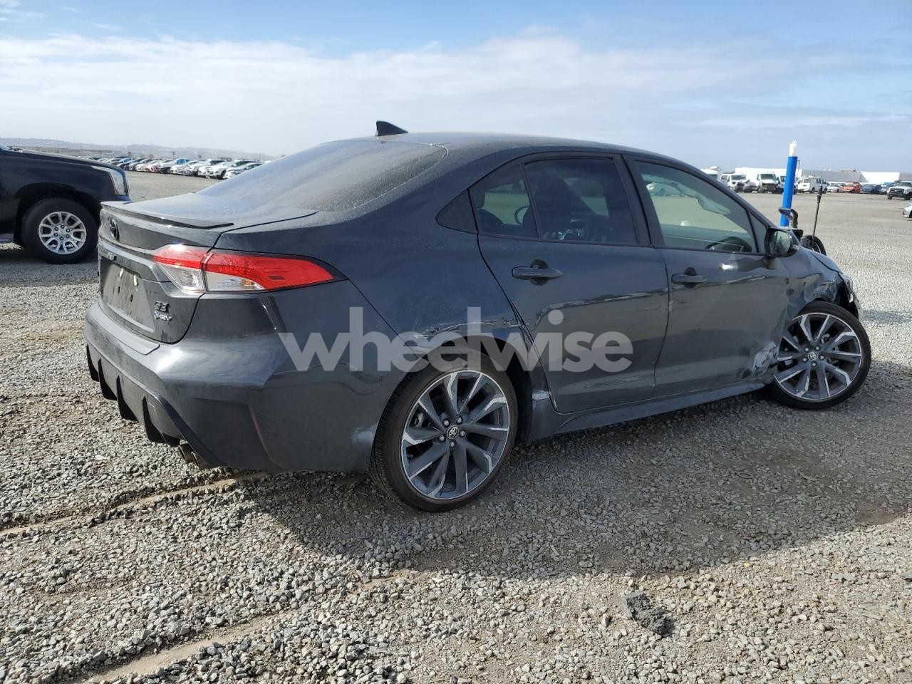 Photo 3 of 2025 TOYOTA COROLLA LE (VIN JTDBCMFE5S3079497)