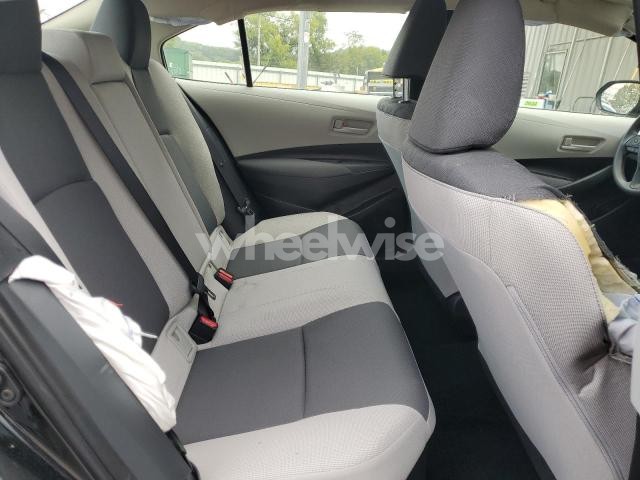 Photo 11 of 2025 TOYOTA COROLLA LE (VIN JTDBCMFE5S3100039)